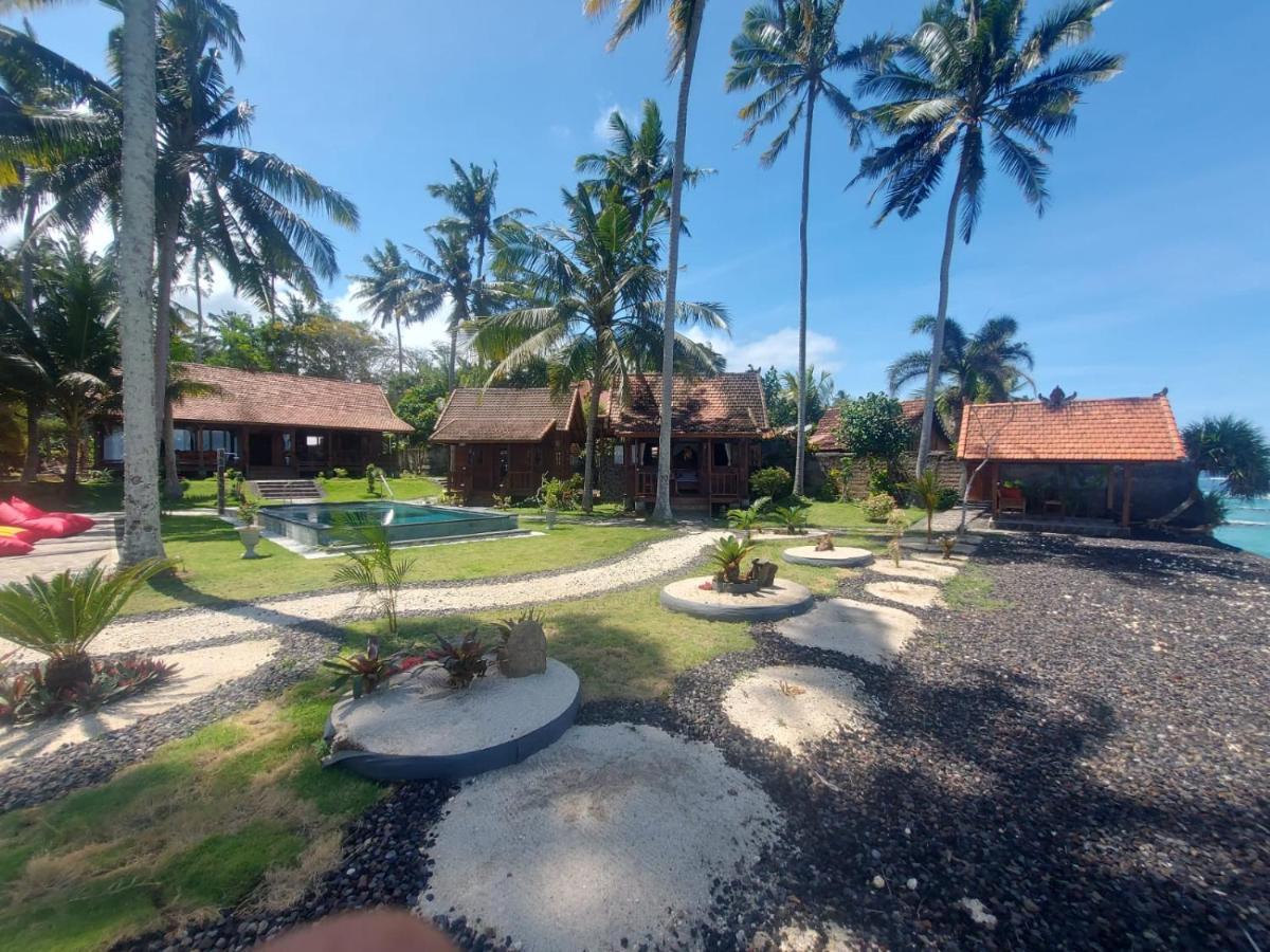 Wooden House Candidasa Manggis Buitenkant foto