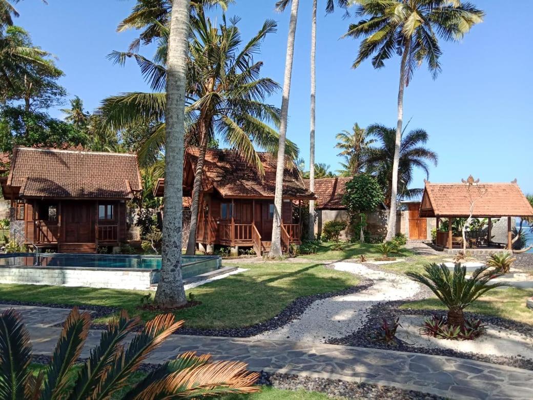 Wooden House Candidasa Manggis Buitenkant foto