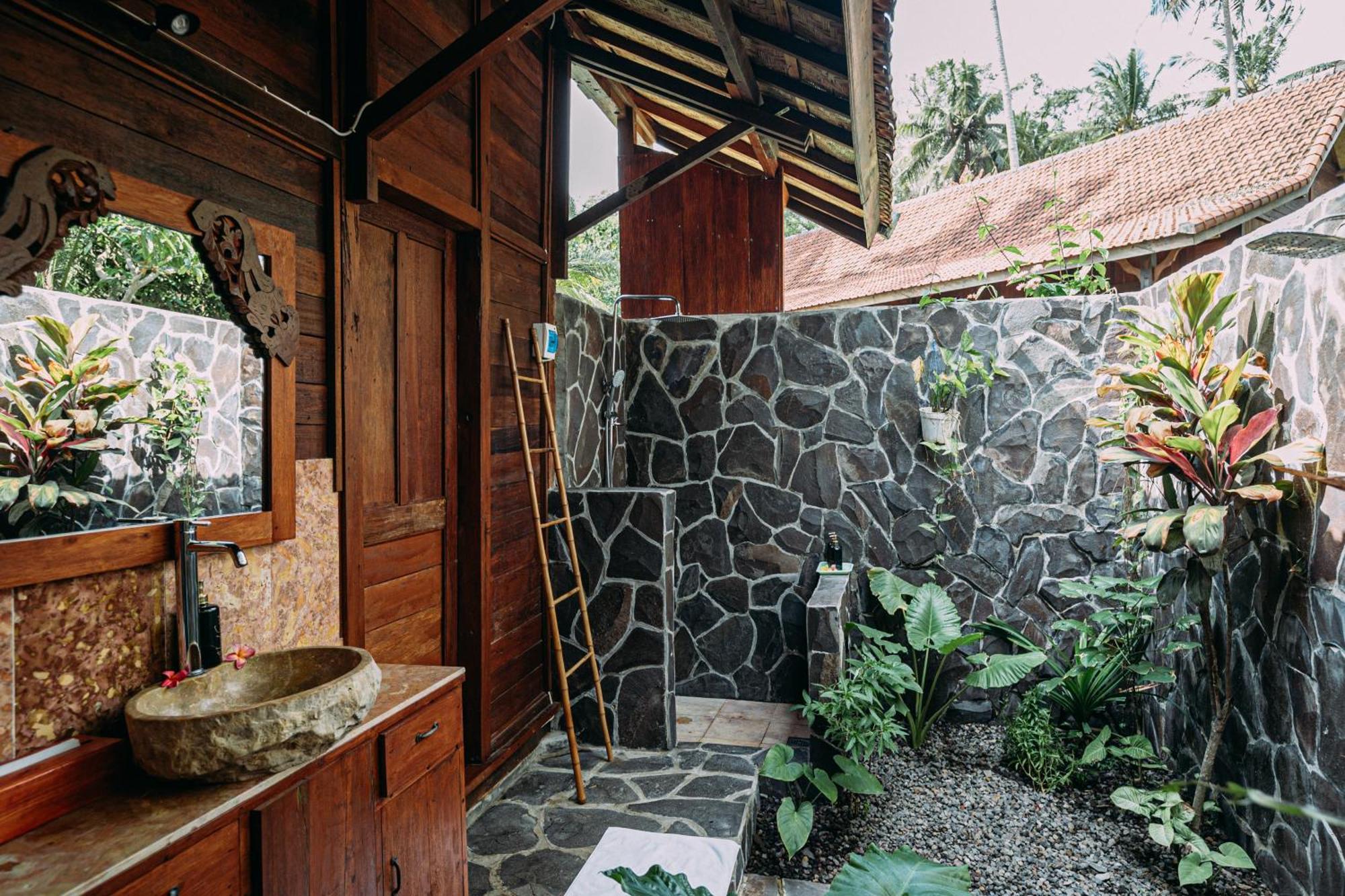 Wooden House Candidasa Manggis Buitenkant foto